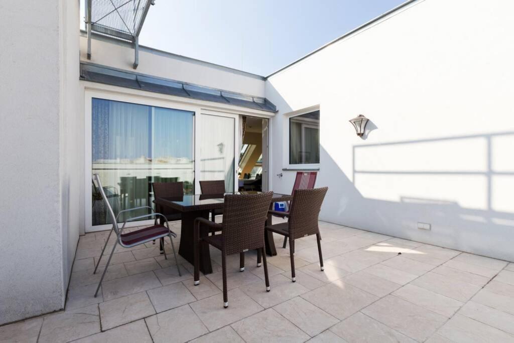 Grosses Penthouse #12 Mit Terrasse Und Aussicht Apartment Wien Ngoại thất bức ảnh